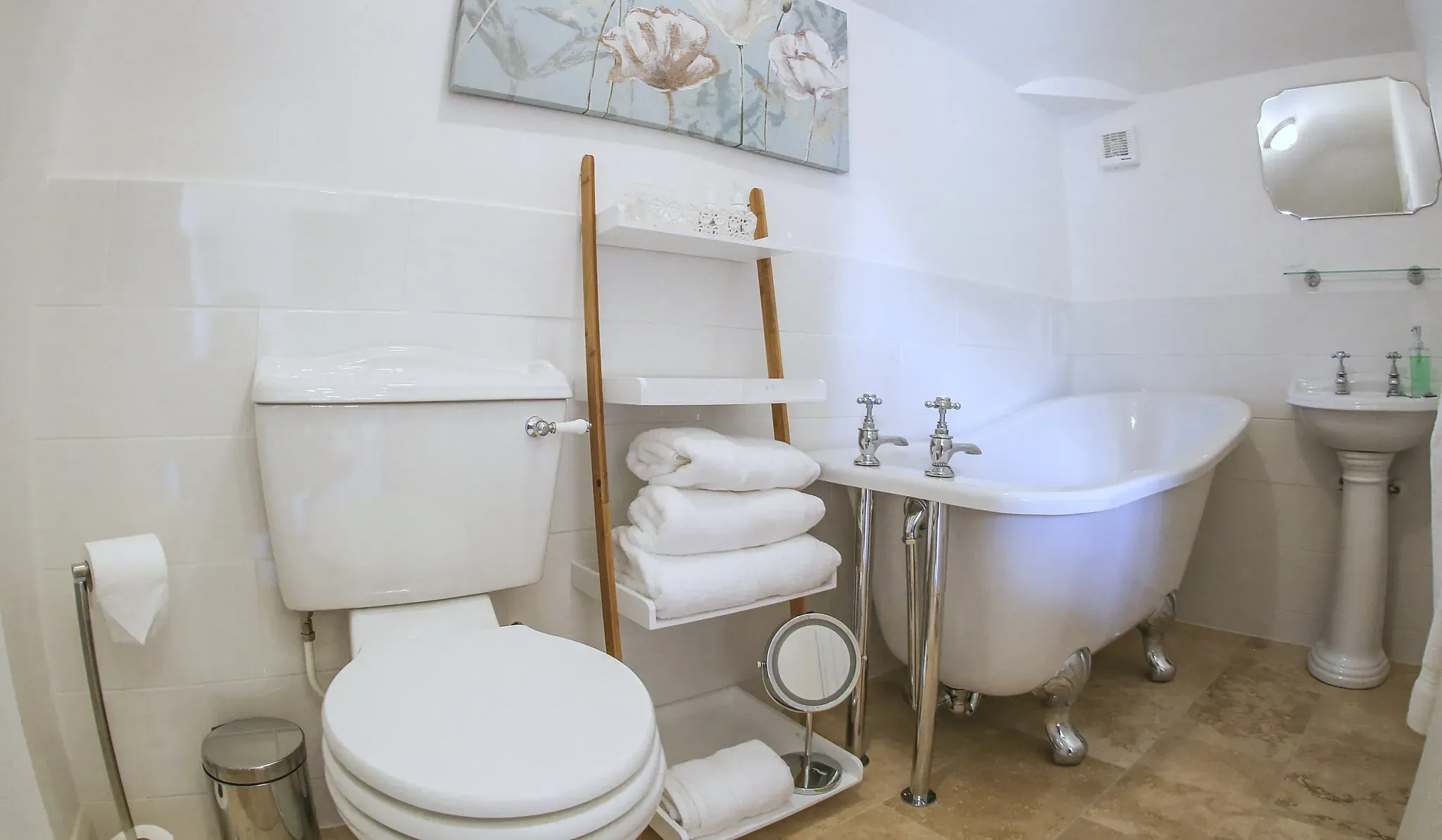Oak Barn master en-suite with a roll-top slipper bath on chrome feet